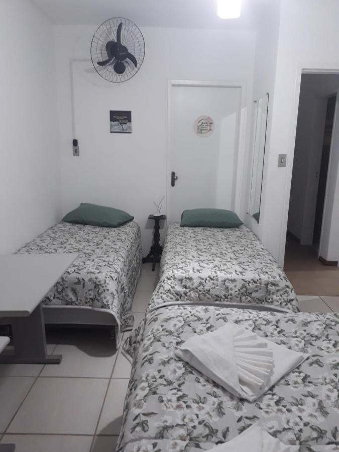 Apartamentos Por Diaria Av Domingos De Almeida Pelotas Exterior foto